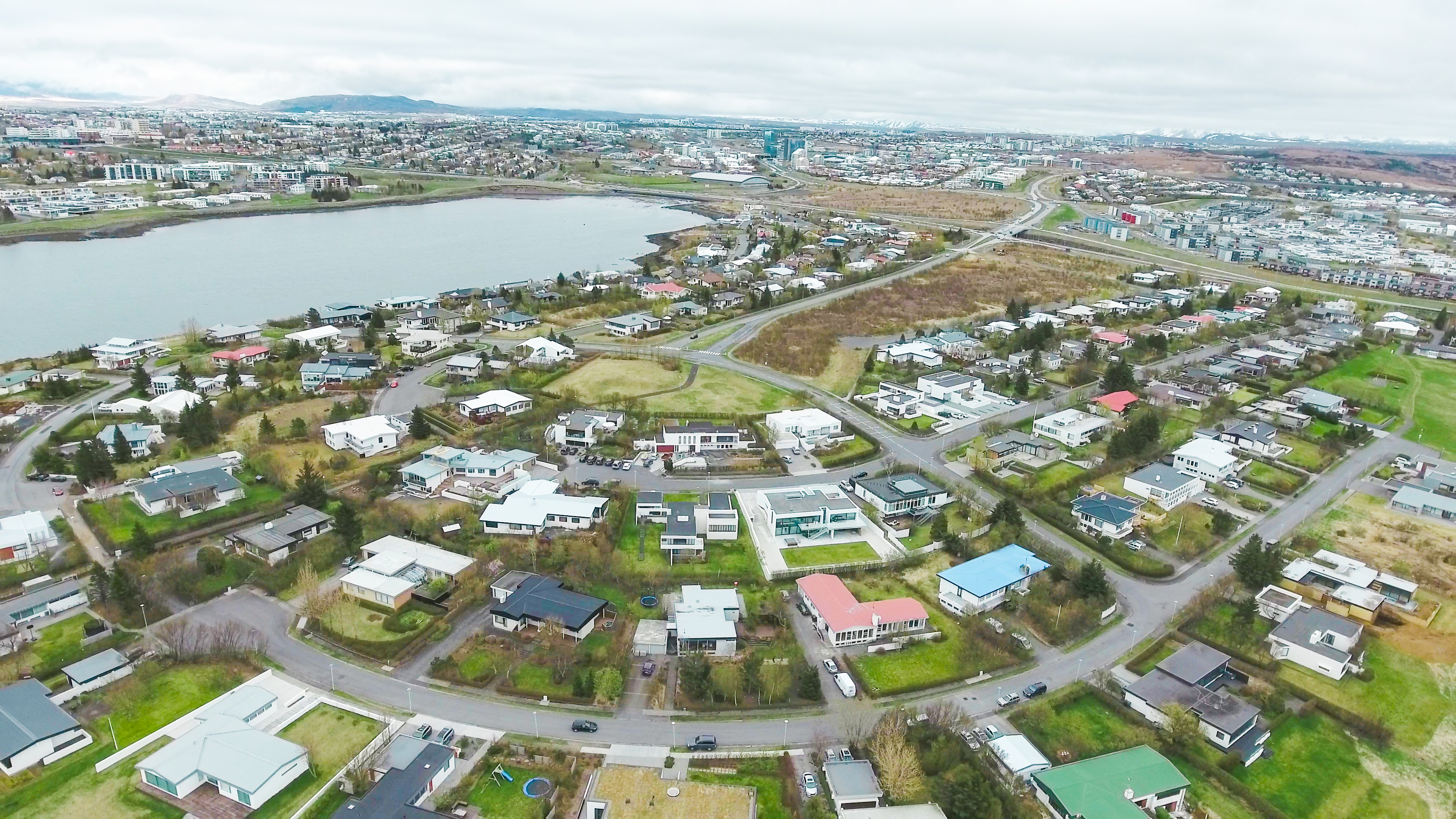 Fast­eigna­markaðurinn á tímum Co­vid-19